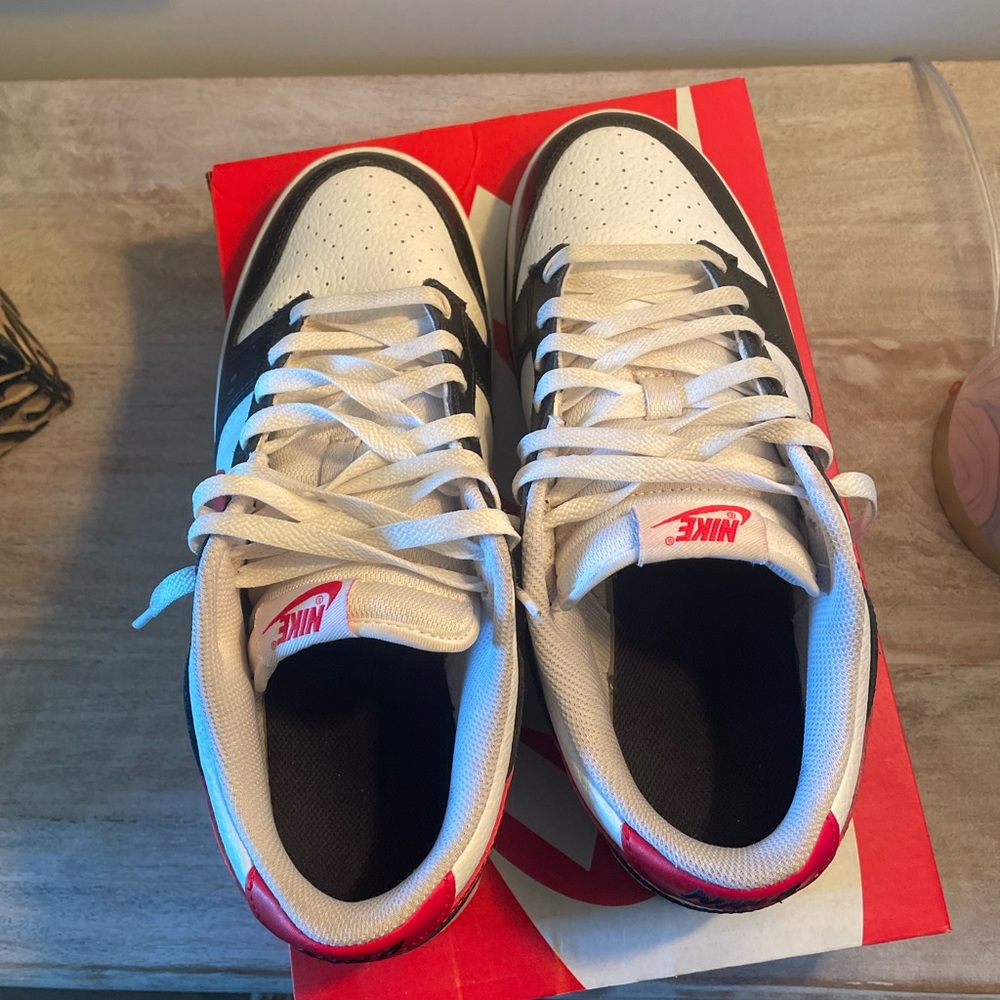 Nike dunk red checks
